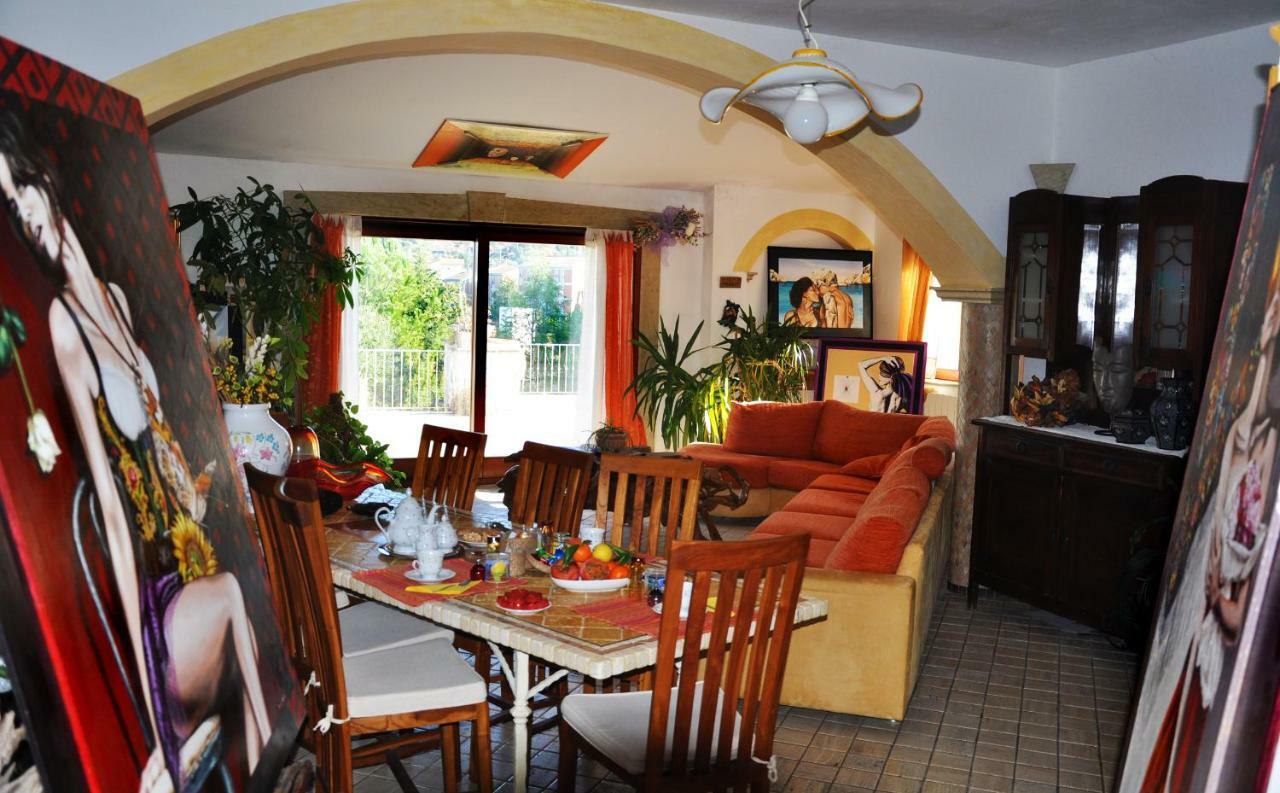 Casa D' Artista B&B Ozieri Kültér fotó
