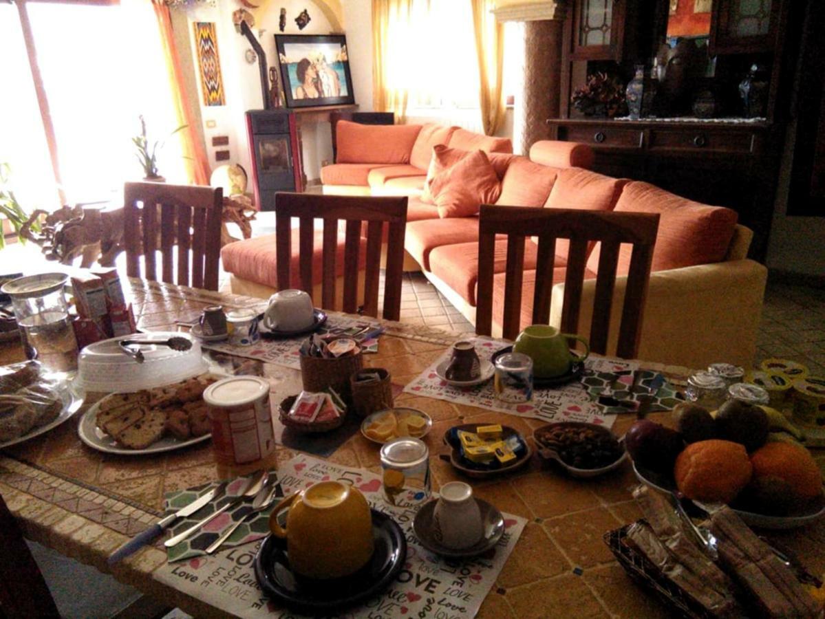 Casa D' Artista B&B Ozieri Kültér fotó